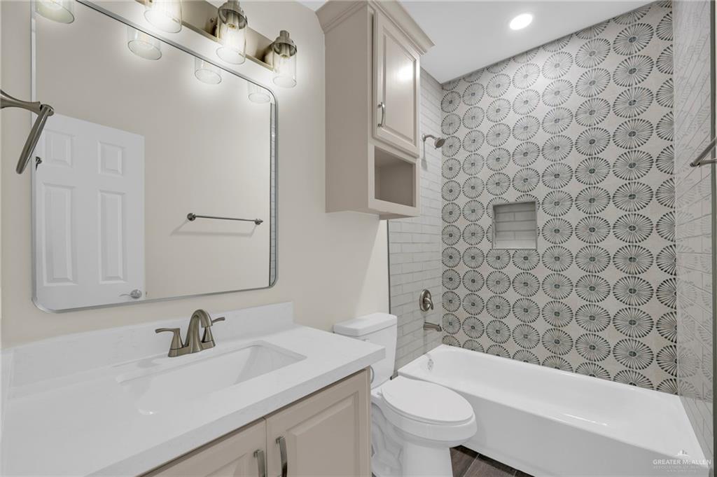 1812 N Yellowwood Street, San Juan, Texas image 9