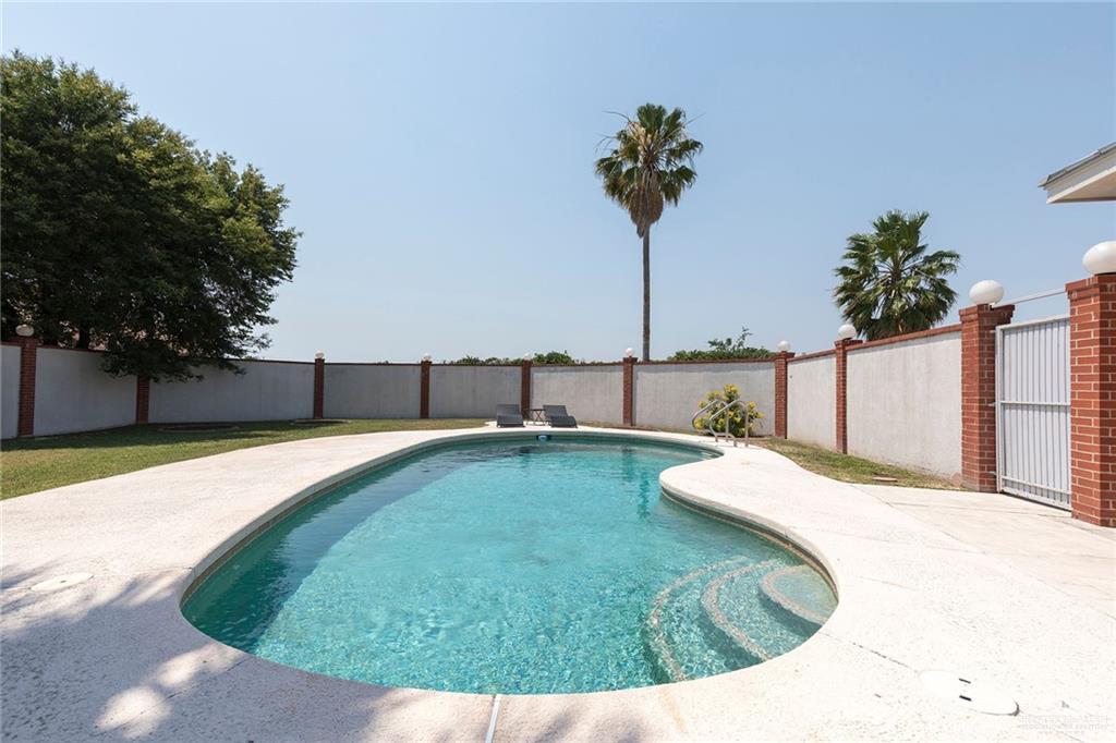 3305 W San Luis Circle, Mission, Texas image 27