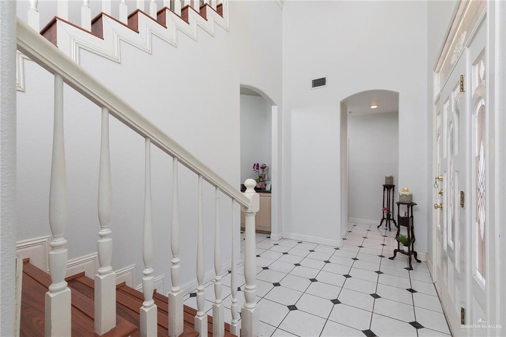 3305 W San Luis Circle, Mission, Texas image 5