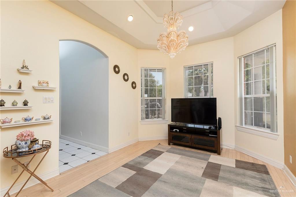 3305 W San Luis Circle, Mission, Texas image 7