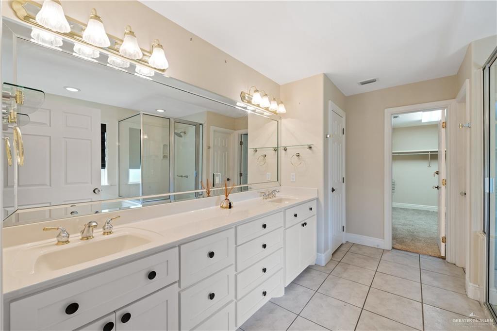 5501 N 1st Lane, McAllen, Texas image 12