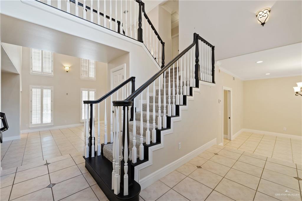 5501 N 1st Lane, McAllen, Texas image 3