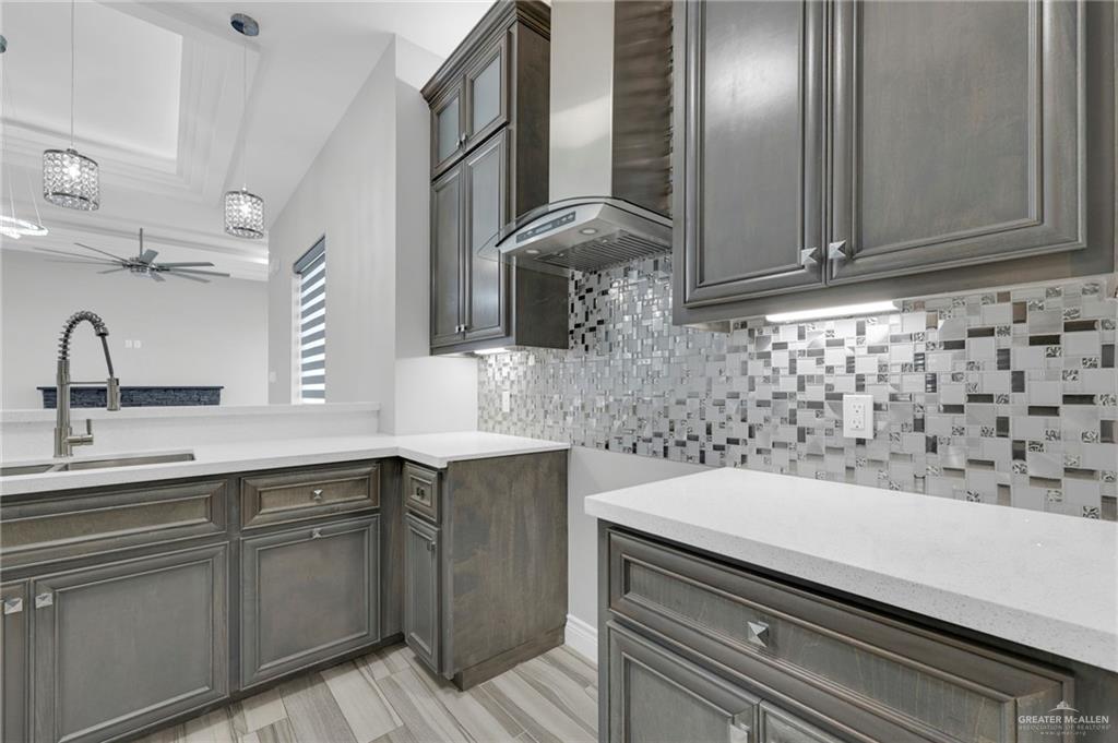 2008 River Bend Drive, Mission, Texas image 10