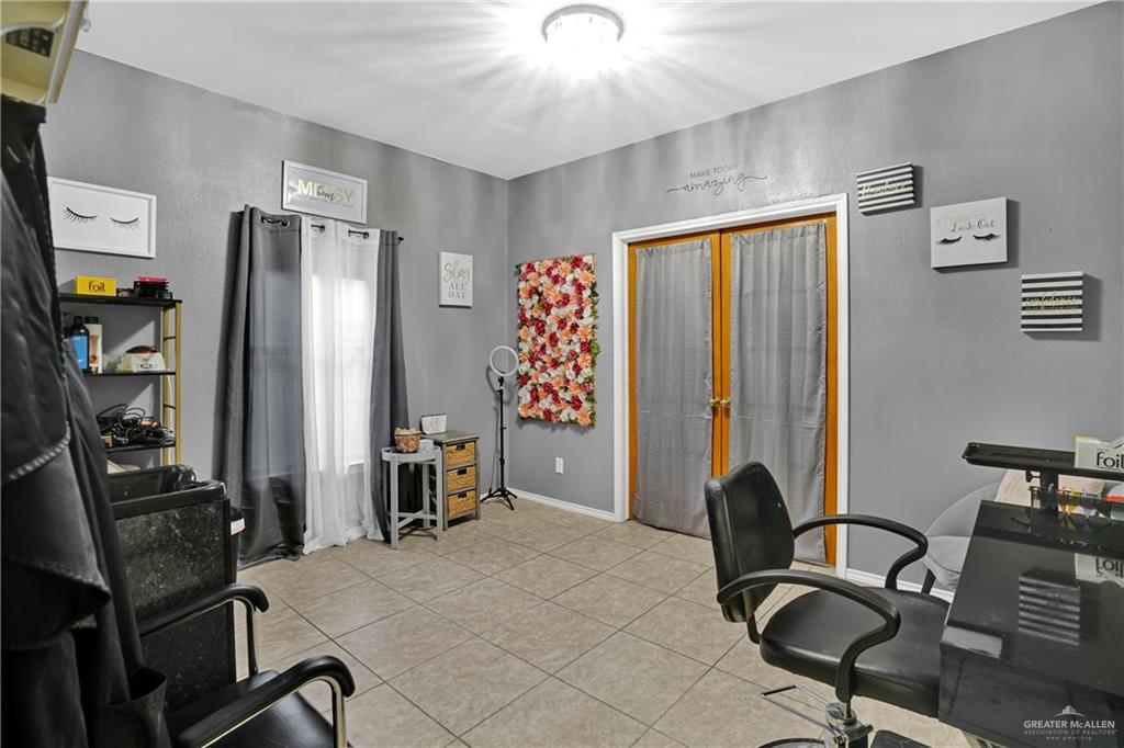 8215 N 22nd Lane, McAllen, Texas image 12