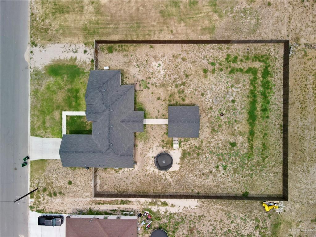 6317 Cardiff Avenue, Edinburg, Texas image 17