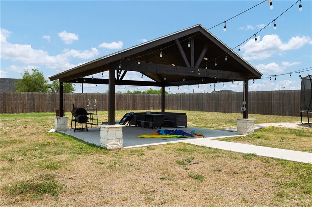 6317 Cardiff Avenue, Edinburg, Texas image 14