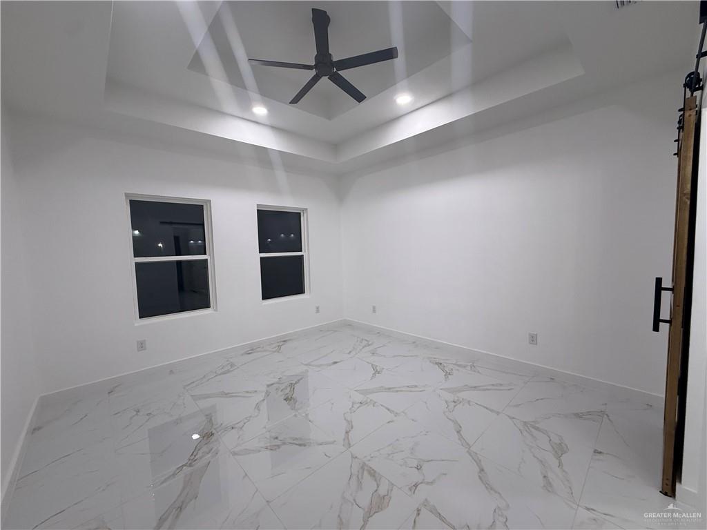 1009 W Riviera Lane, Edinburg, Texas image 17