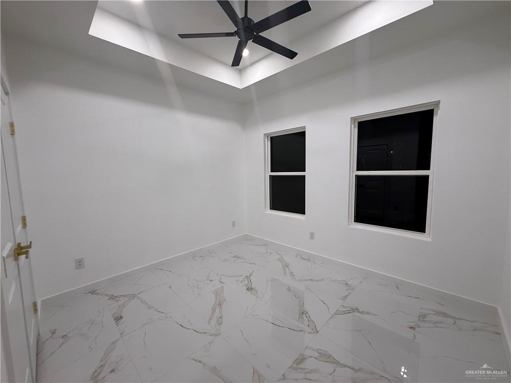 1009 W Riviera Lane, Edinburg, Texas image 13