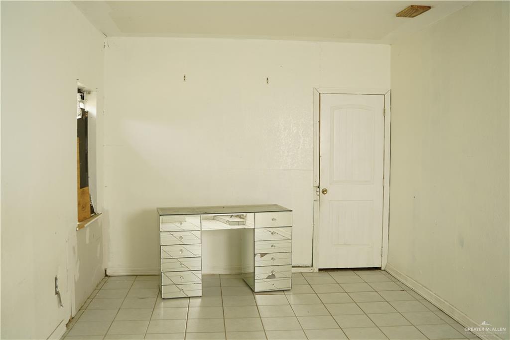 5909 S Kountry Loop, Mission, Texas image 11