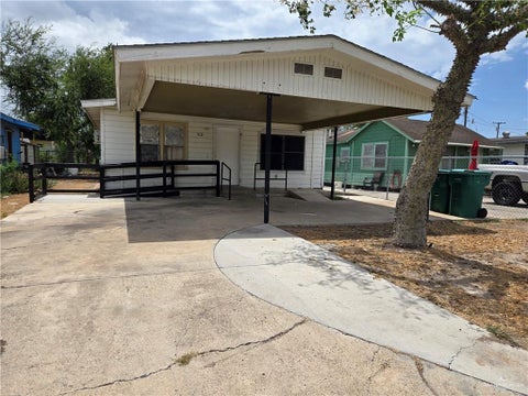 Photo of 512 E Bell Avenue, Pharr, TX 78577 (MLS # 513119)