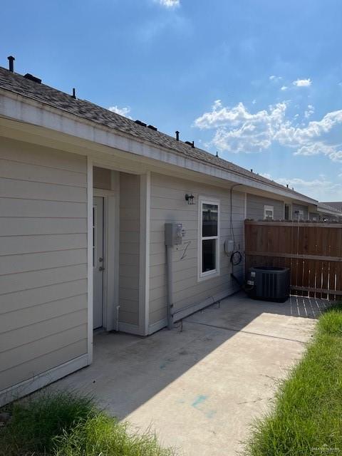 420 3 1/2 Street, La Joya, Texas image 15