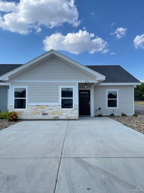 420 3 1/2 Street, La Joya, Texas image 1