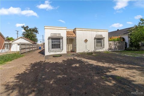 Photo of 711 N 9th Street, McAllen, TX 78501 (MLS # 491233)