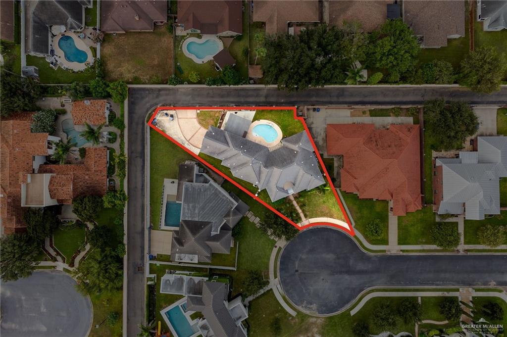 328 Jay Avenue, McAllen, Texas image 38