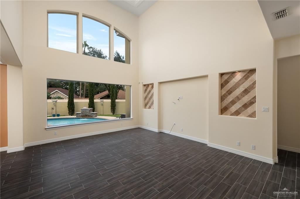 328 Jay Avenue, McAllen, Texas image 4