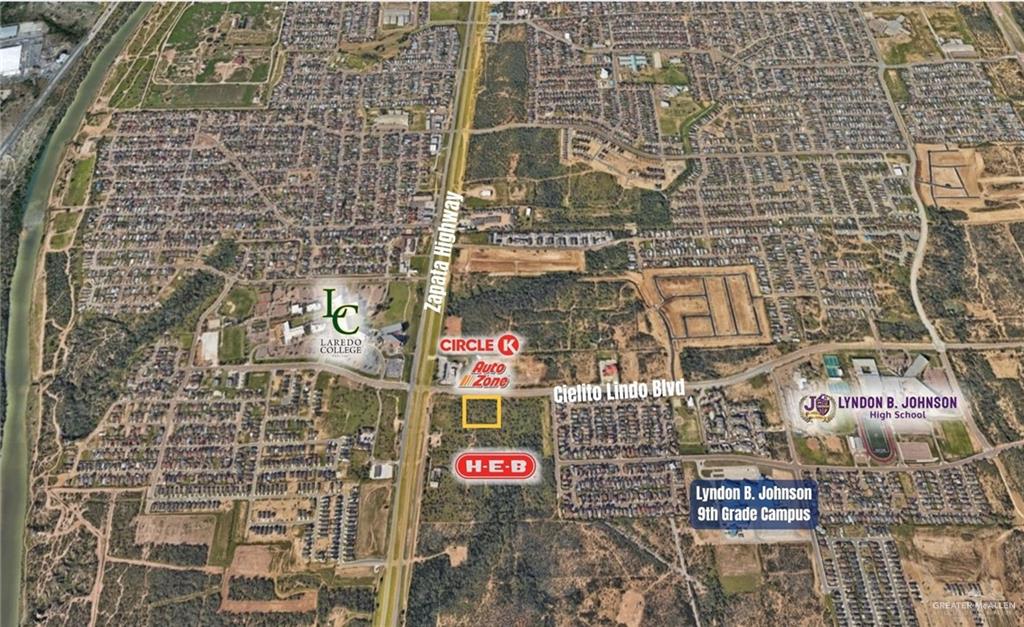 105 Cielito Lindo Boulevard, Laredo, Texas image 2