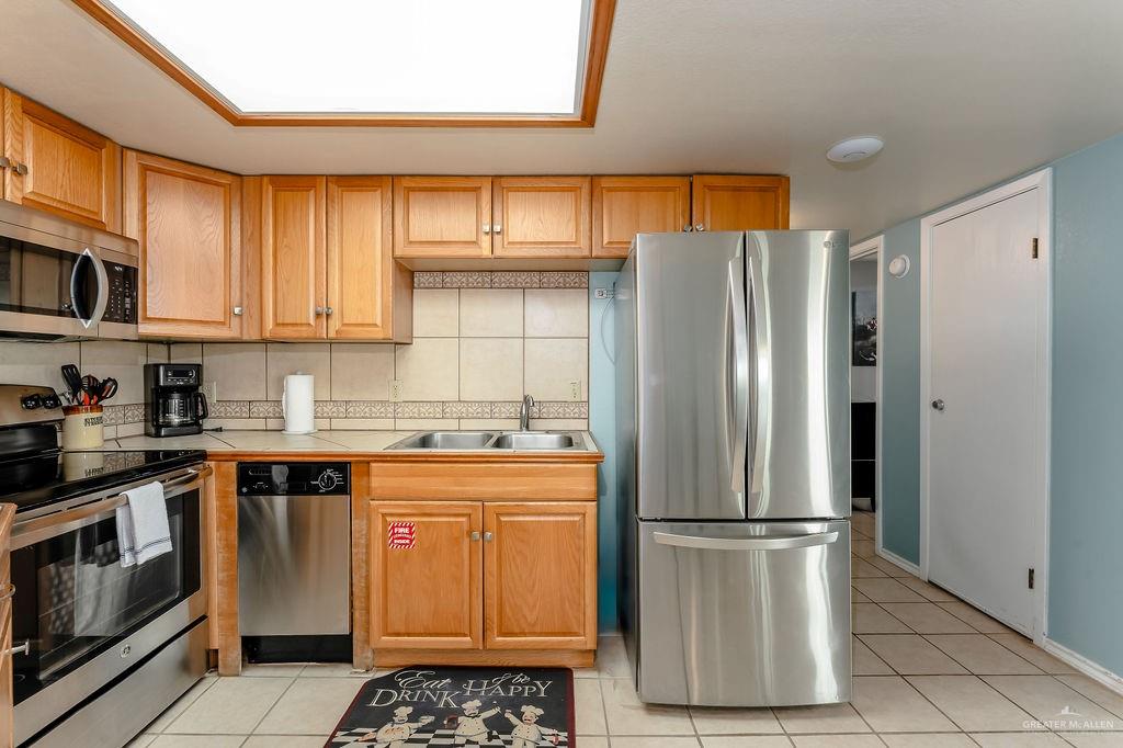 2000 Gulf Boulevard #408, South Padre Island, Texas image 2
