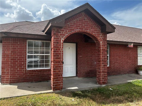 Apartment For Rent - 2305 N 32nd Street #7<br/> Hidalgo County, McAllen, TX 78501