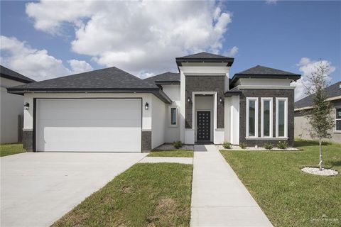 Apartment For Sale - 915 Pecan Street<br/> Alton, TX 78573