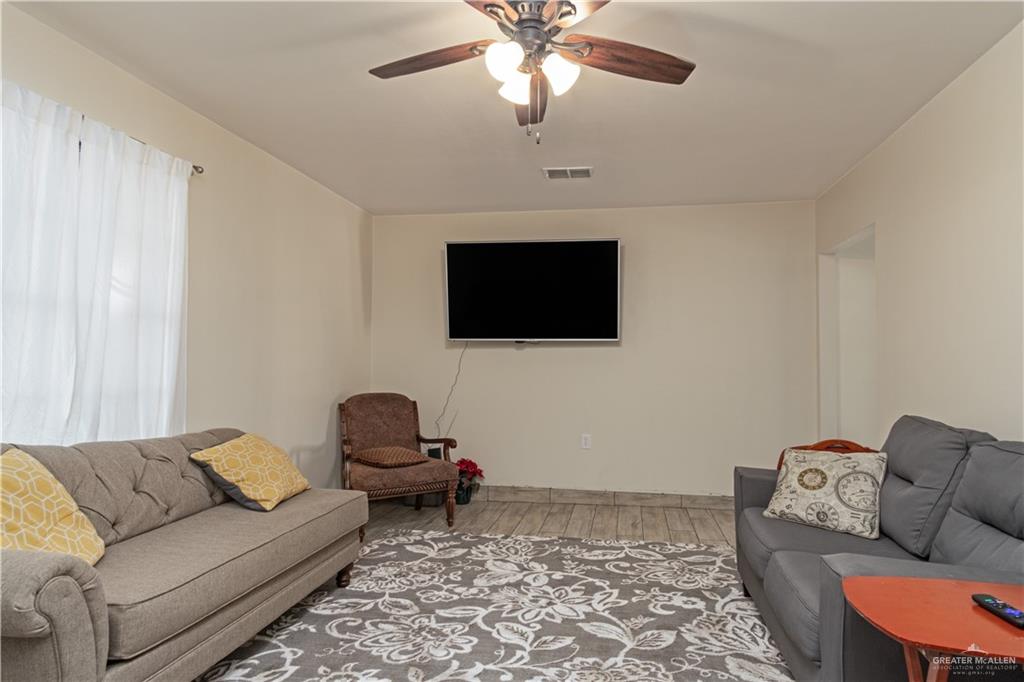 1309 El Camino Drive, Weslaco, Texas image 9