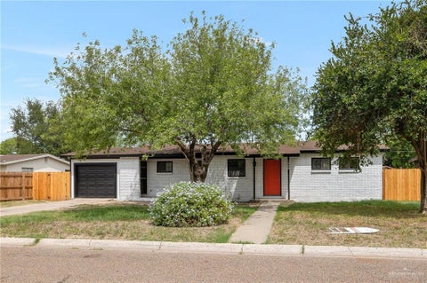 Homes For Rent - 1808 N Cummings Avenue<br/> Mission, TX 78572