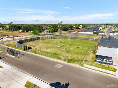 Vacant Land For Sale - 1421 S Xanthia Street<br/> Alton, TX 78573
