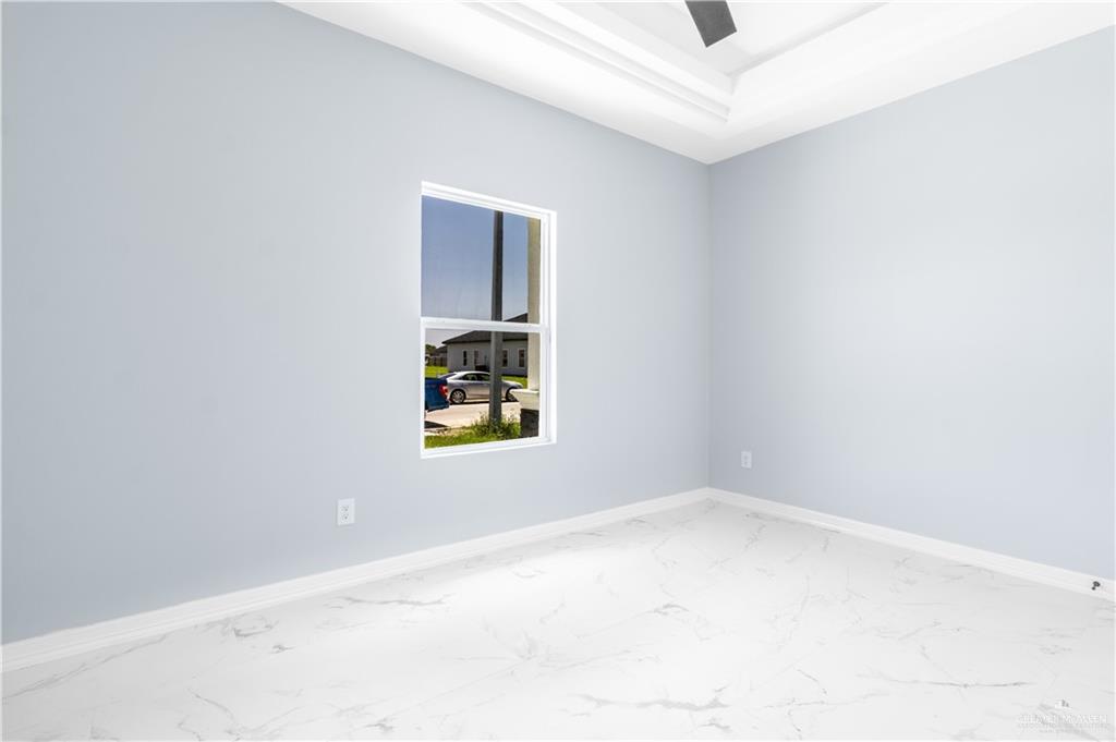 2903 E Zarzamora Ave, Hidalgo, Texas image 13