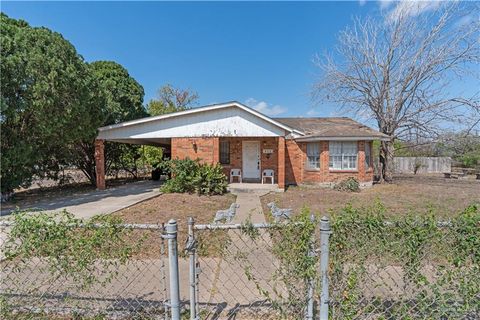 Photo of 317 S 7th Street S, Donna, TX 78537 (MLS # 500970)