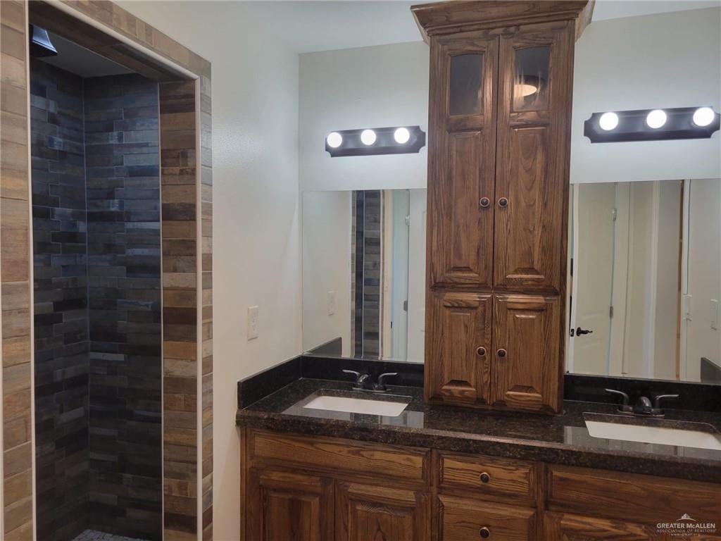 1500 Platinum Street, Penitas, Texas image 20