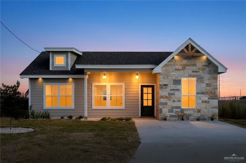 Photo of 306 Merida Drive, Donna, TX 78537 (MLS # 486441)