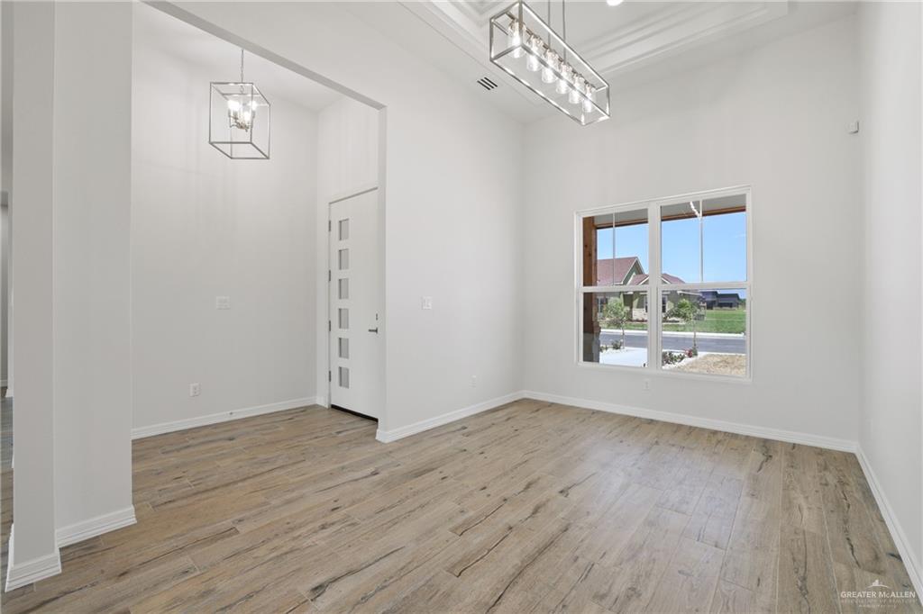 5519 Aaron Lane, Weslaco, Texas image 3