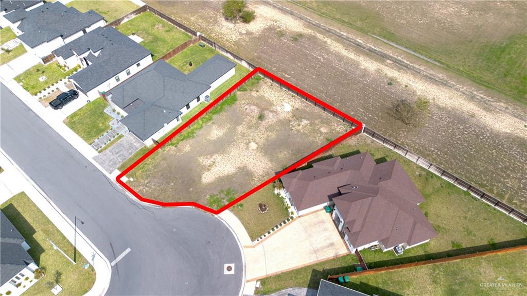 1429 S Canna Street, Pharr, Texas image 3