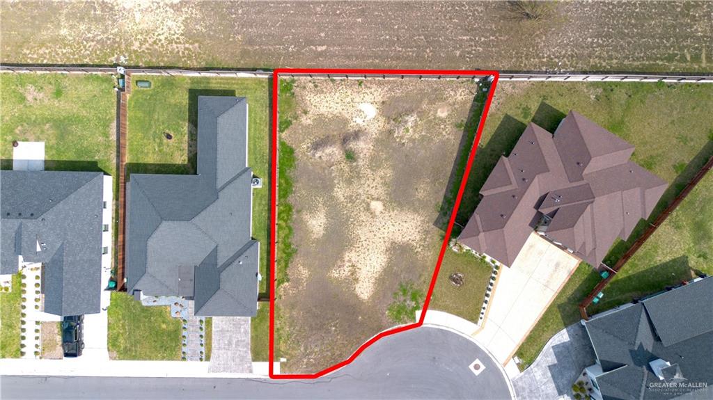 1429 S Canna Street, Pharr, Texas image 2