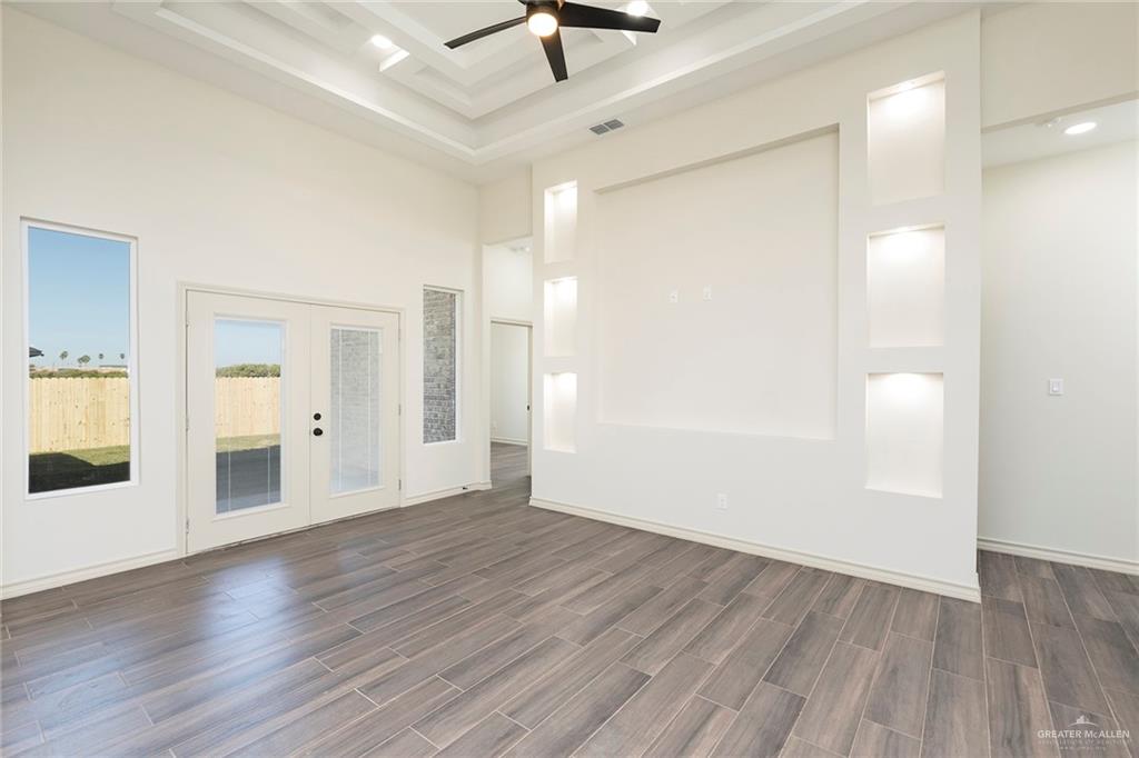 408 S Maryland Street, Mission, Texas image 5