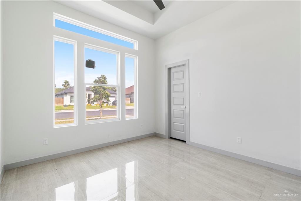 2211 San Charbel Street, San Juan, Texas image 11