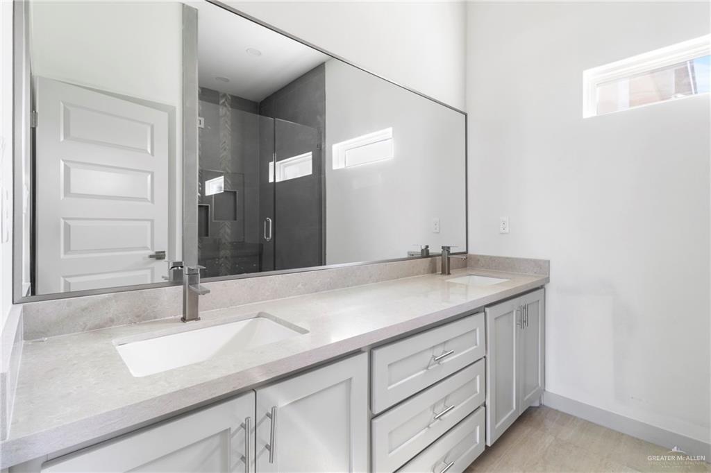 2211 San Charbel Street, San Juan, Texas image 10