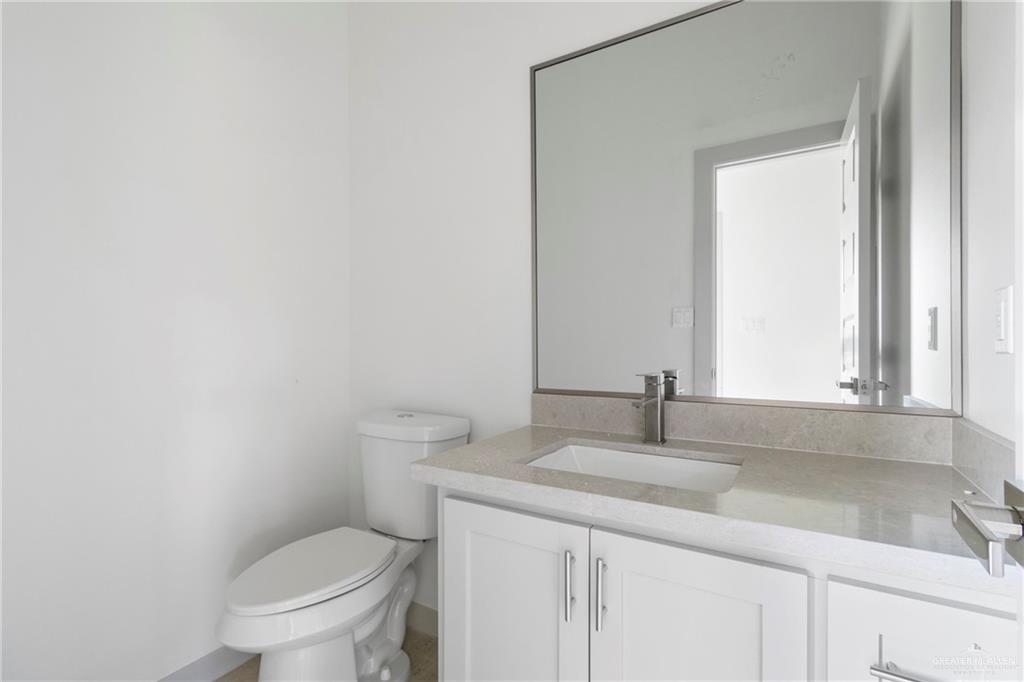 2211 San Charbel Street, San Juan, Texas image 12