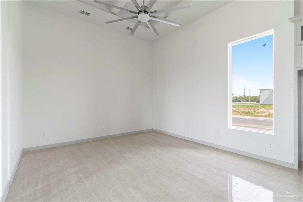 2211 San Charbel Street, San Juan, Texas image 7