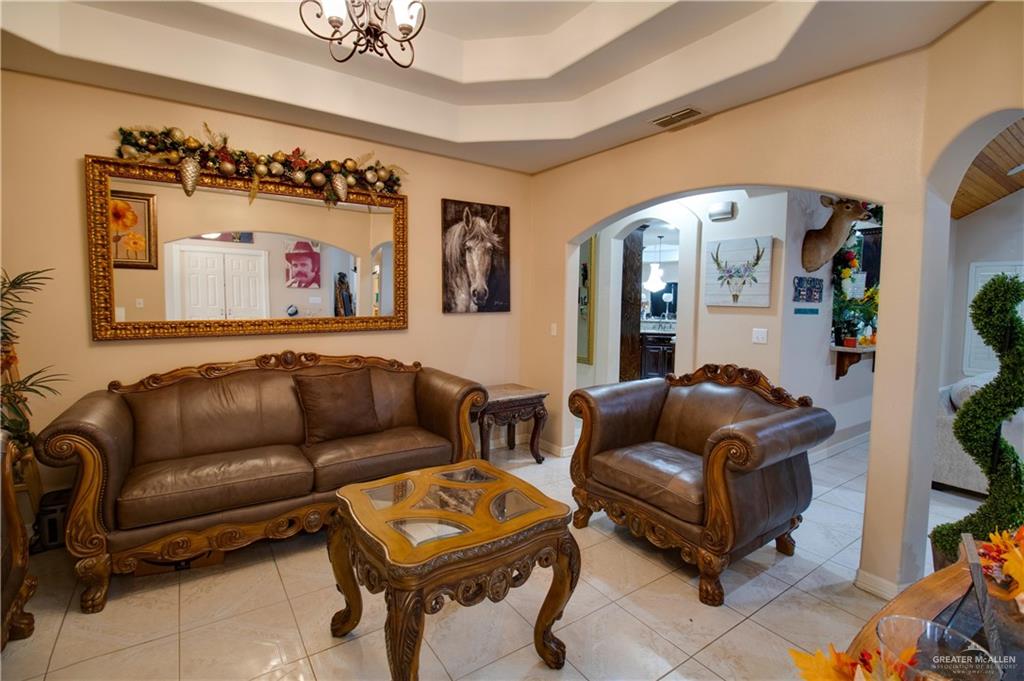 104 El Dora Road, Alamo, Texas image 4