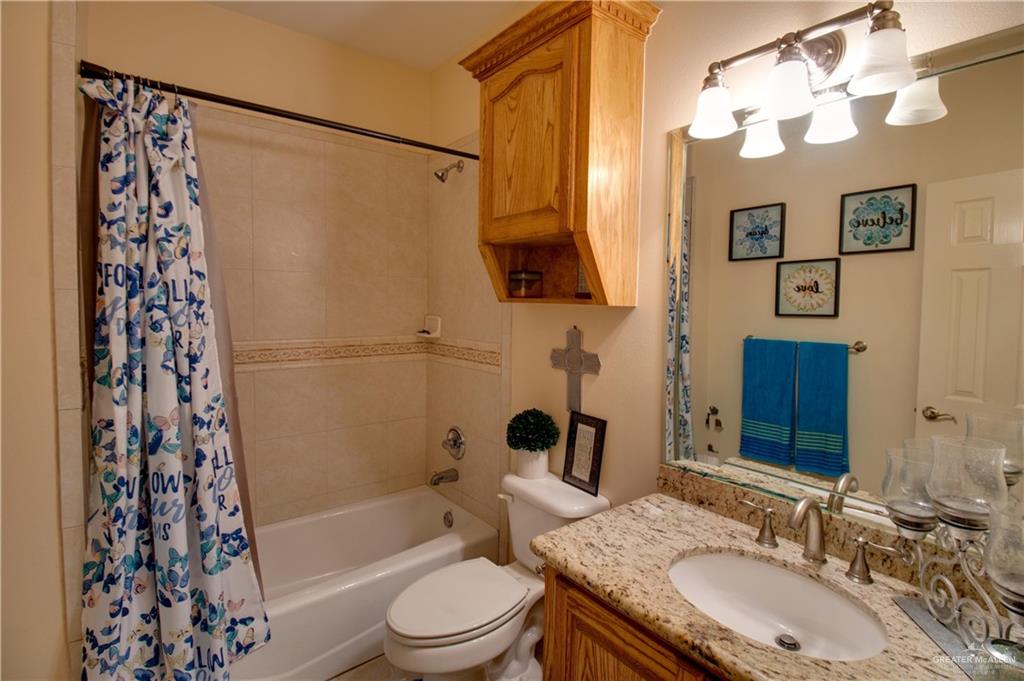 104 El Dora Road, Alamo, Texas image 11