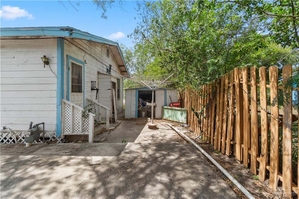 545 S Colorado Avenue, Mercedes, Texas image 13