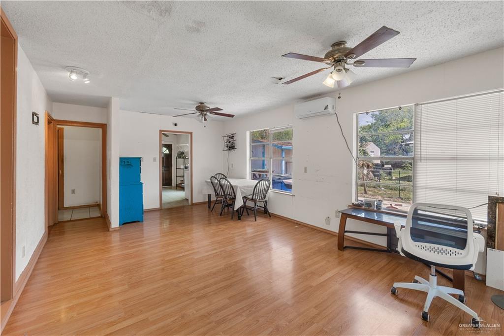 545 S Colorado Avenue, Mercedes, Texas image 4