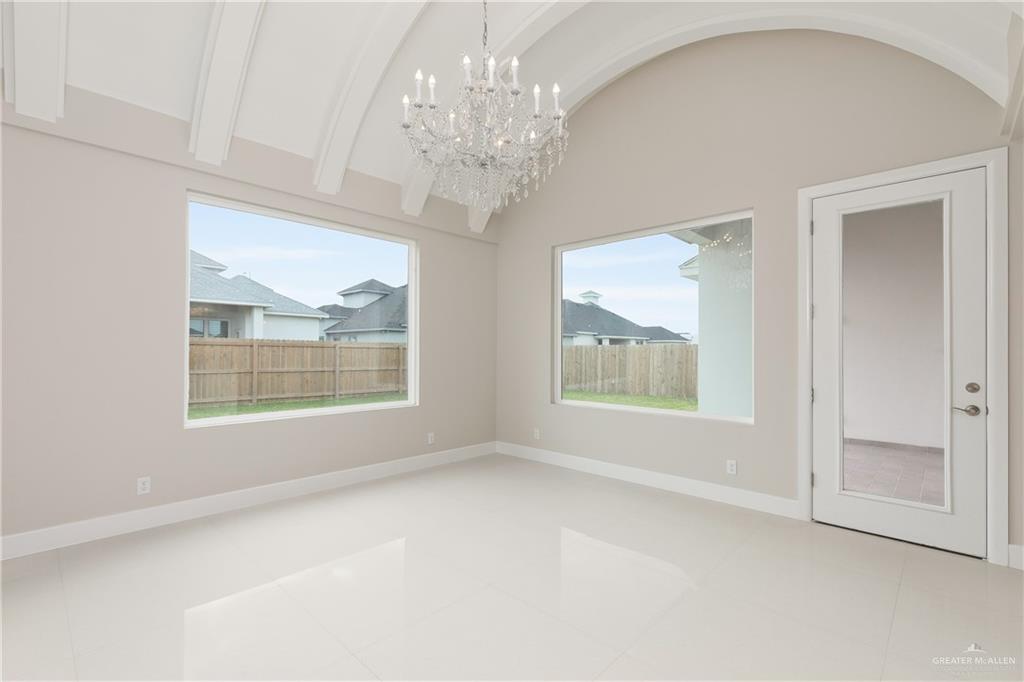 Edinburg, Texas 78539, United States, 4 Bedrooms Bedrooms, ,3 BathroomsBathrooms,Residential,Active,215157