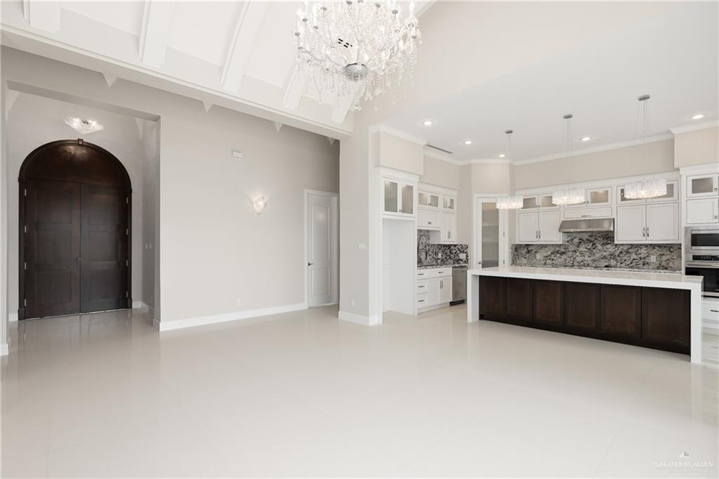 Edinburg, Texas 78539, United States, 4 Bedrooms Bedrooms, ,3 BathroomsBathrooms,Residential,Active,215157