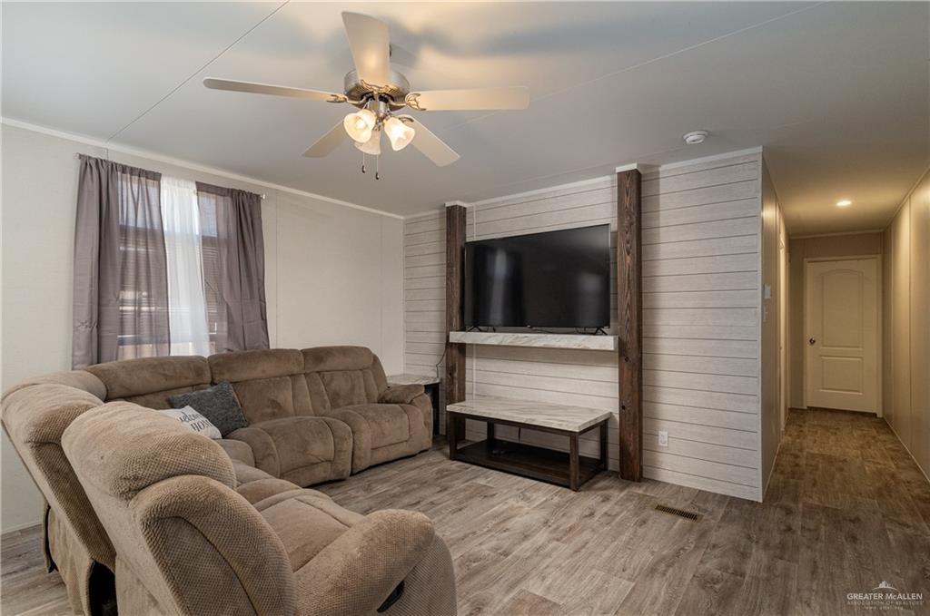 14447 Mesquite Drive, Weslaco, Texas image 4