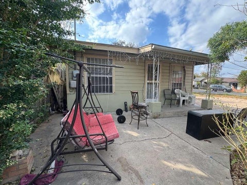 Homes For Sale - 404 S 20th Street<br/> Hidalgo County, McAllen, TX 78501