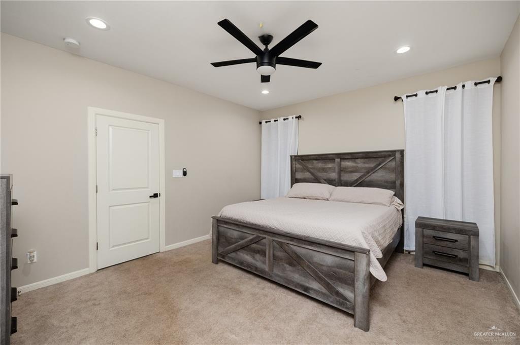 606 S Castillos Y Diamantes Street, Mission, Texas image 6
