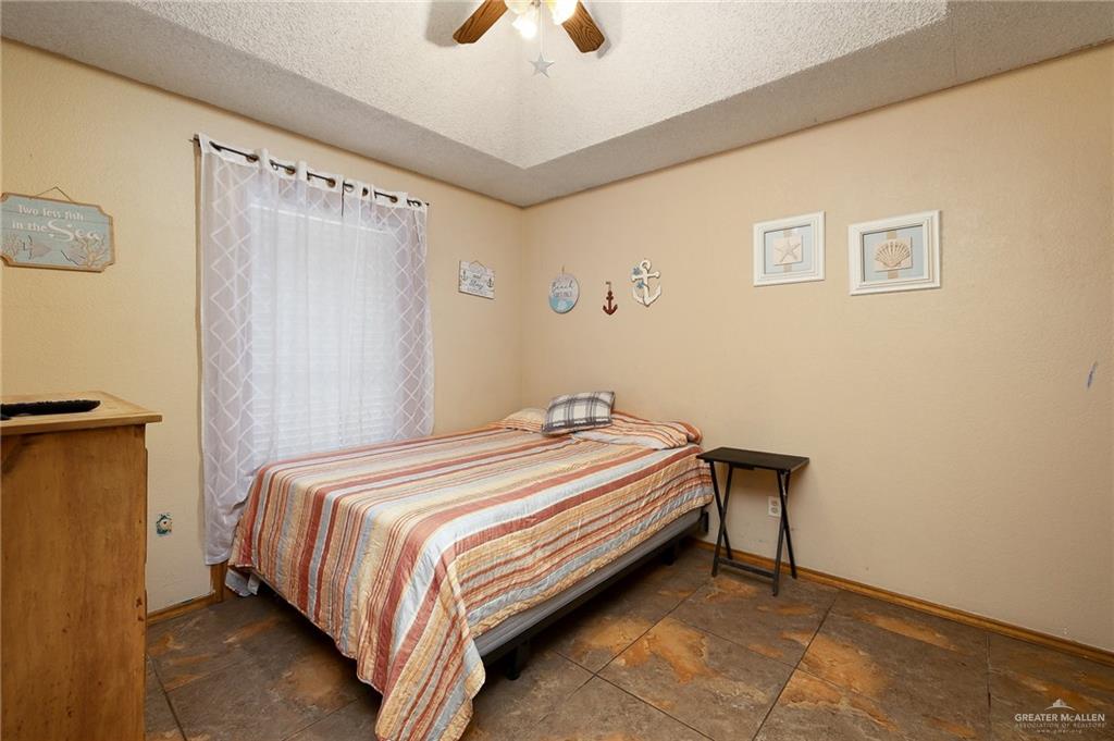 2403 Silver Oak Avenue, Mission, Texas image 6