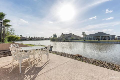 A home in Laguna Vista