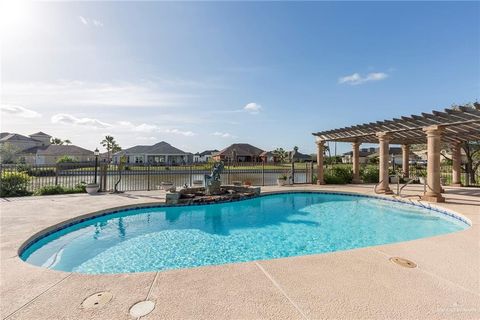 A home in Laguna Vista